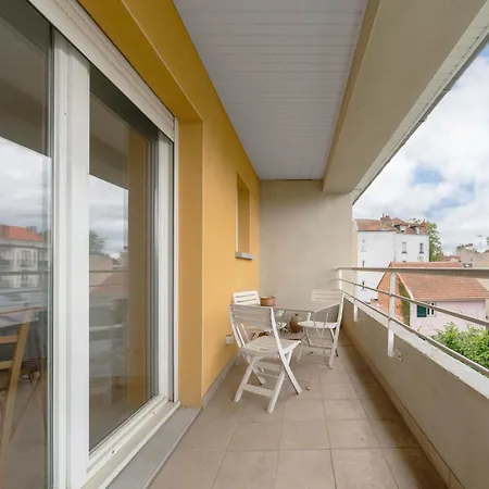 L'Eugenie - Appartement Design & Confort En Centre-Ville Vichy Exterior foto